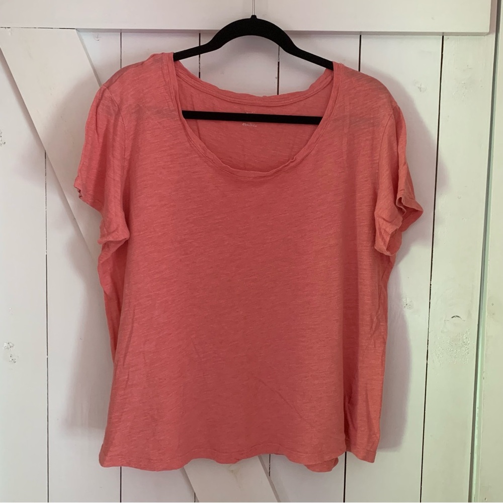 Eddie Bauer Coral Scoop Neck Short Sleeve T-Shirt Workout Tee